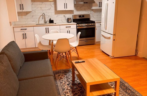 Delta House | Modern 2BR & hall kitchen Basement Suite Family Friendly Easy Hwy Access