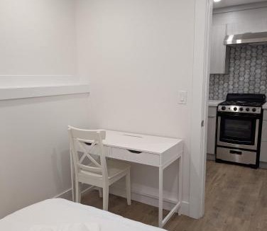 Renfrew-Collingwood House | Modern 2BR Suite Steps to SkyTrain