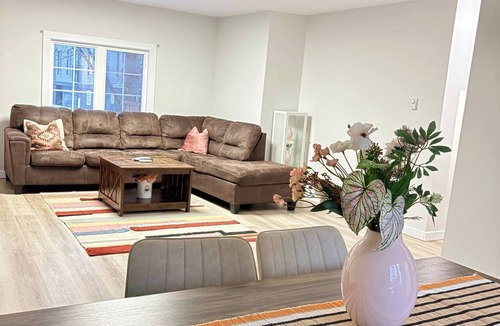 Halifax Apartment | Modern 3BR Near Long Lake Minutes to Downtown