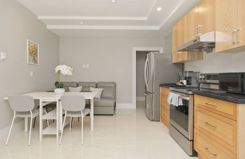 West Point Grey Apartment | Modern 3BR Suite near UBC & Jericho Beach