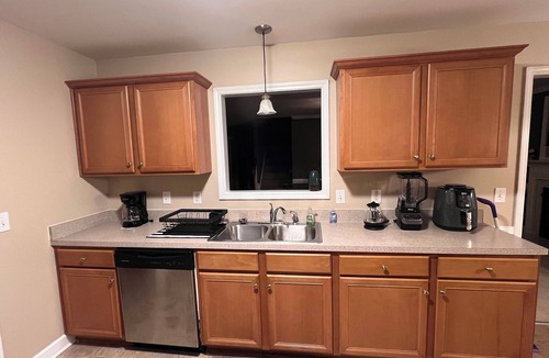 Johnston County House | Modern and Serene Charming One Story 3-Bedroom House in Smithfield, NC.