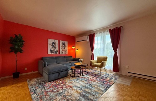 Pierrefonds-Roxboro Apartment | Modern apartment Ideal location 3BR