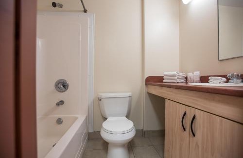 Clayton Park Hostel | Mount Saint Vincent University