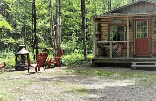 Frontenac Ski Chalet | My cabin in Canada