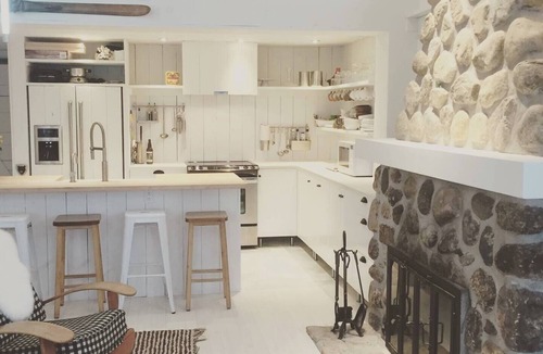 Mont-Tremblant Pedestrian Village Cottage | -Nansenhus -Ski In/Out -4 bedrooms -EV Charger -Fire place