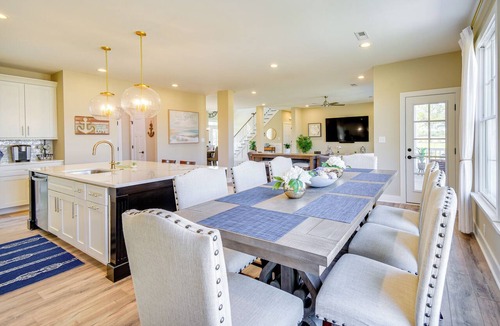 Cape Charles Cottage | Near Beach & Trails: Elegant Home in Cape Charles!