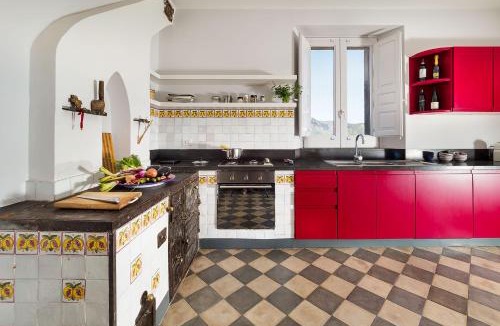 Rovittello Villa | Nerello Mascalese