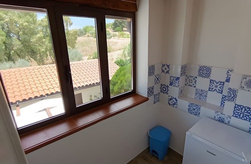 Villalba Apartment | NEW LIFE Villalba Resort - Room '102' with Shared Terrace, Wi-Fi and Air Conditioning