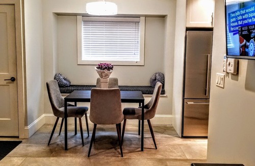 Riley Park House | New Urban Modern Main St House Free Public Street Parking