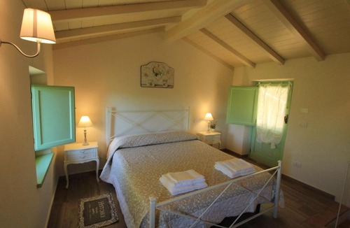 Camaiore House | Newly renovated Rustico with pool 4 people, very quiet location