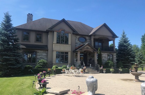 Fort Erie House | Niagara River Idyll * Luxurious King Ensuite