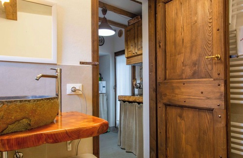 Palazzuolo sul Senio Apartment | Nice apartment for 2 guests with WIFI, TV, patio and pets allowed