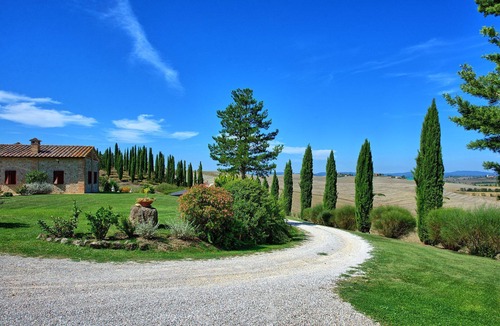 Monteroni d'Arbia Apartment | Nice apartment for 6 guests with pool, WIFI, patio and panoramic view, close to Siena