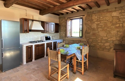 Guardistallo Apartment | Nice apartment for 4 people with A/C, pool, WIFI, patio, pets allowed and panoramic view