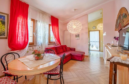 Cascina House | Nice home in Cascina with 3 Bedrooms and WiFi