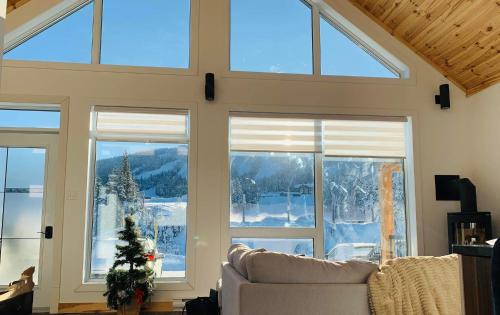Saint-David-de-Falardeau Ski Chalet | NOvO Chalet