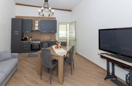 Parrinello Apartment | Nuova struttura.