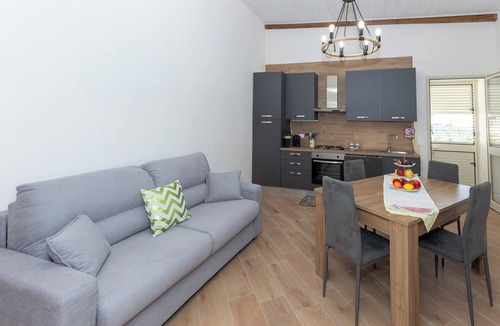 Parrinello Apartment | Nuova struttura.