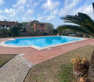 Aprilia House | Oasi di Angelica villa con piscina privata