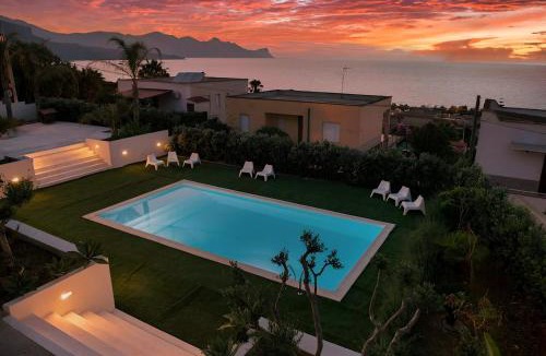 Alcamo Marina Apartment | Oasi Elegante Piscina di Lusso - vista panoramica By Sicily Home Solutions