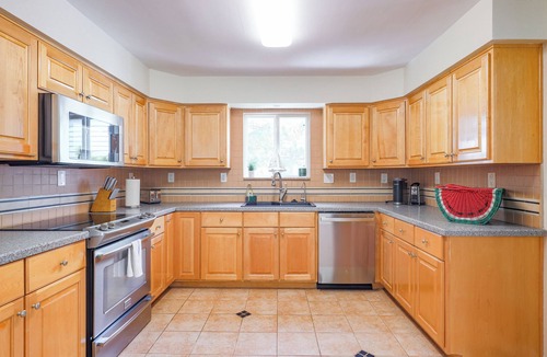 Croatan Beach House | Ocean Block Beach House – Private 4 Bed 3.5 Bath Home in Croatan