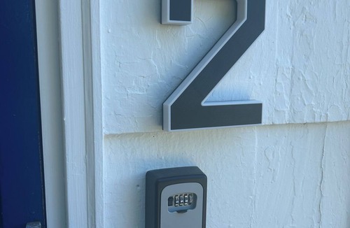 Kings County Apartment | Oceanfront 2BR/Peaceful & Private Escape