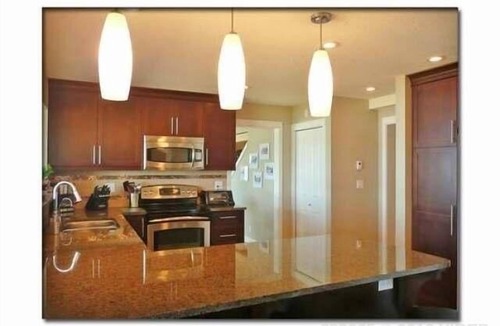 Campbell River House | Oceanfront Executive, 2 Bedroom family friendly and close to downtown.