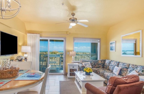 Kill Devil Hills Condo | OCEANFRONT OASIS - perfect pet friendly OBX getaway