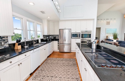 Pine Island House | OCEANFRONT, Poolside Bar, Private Pool, Ocean Views, PI49, Thin Blue Line, fka Treasure Island