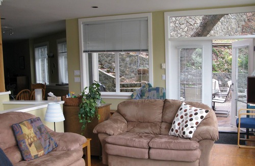 Victoria House | Oceanfront Spacious Family Home W Private Beach Near Victoria