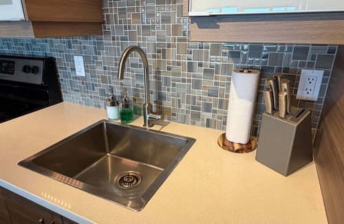 Regional District of Nanaimo Hotel | Oceanfront Studio with Loft - amazing views!