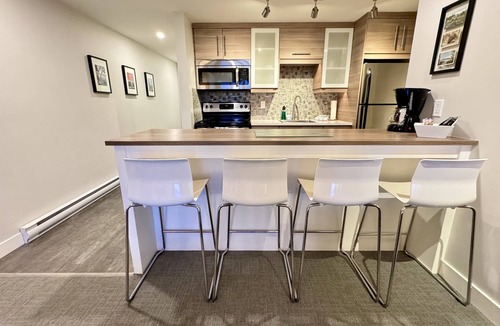 Regional District of Nanaimo Hotel | Oceanfront Studio with Loft - amazing views!