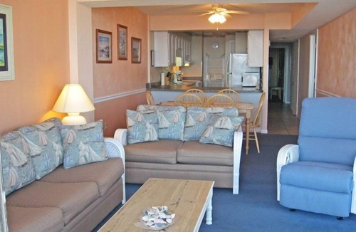 Crescent Beach Condo | Oceanfront Three Bedroom Condo - Crescent Sands F-2