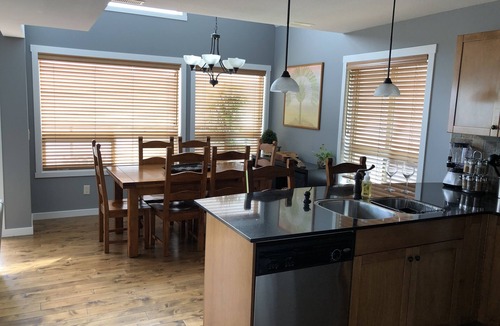 Central Okanagan Cottage | Off season rates. Fantastic view, fire table, hot tub open every weekend