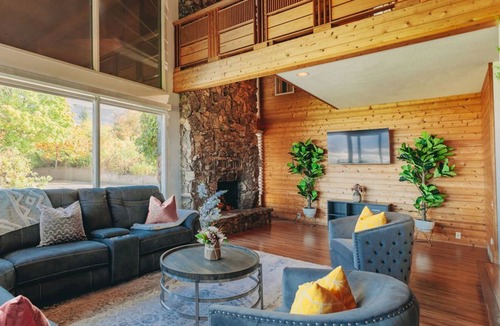 Black Mountain Villa | Olga's Okanagan 14 Acre Villa!