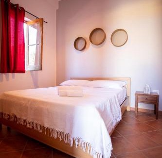 Tindari House | Omero