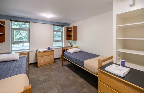 Vancouver Hostel | Pacific Spirit Hostel