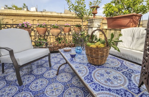Caltanissetta House | Palazzo Amari Central Sicily