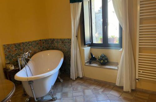 Graniti Apartment | Palazzo Cutrufelli