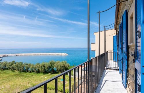 Capo d'Orlando Villa | Palazzo VistaBlu