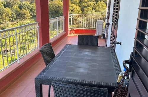 Brolo Apartment | Panorama doro