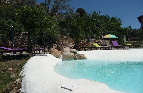 Porticello House | panoramic Manderino suite with park and pool