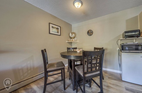 East Kootenay Apartment | Panoramic Mountain Views, Sauna, Pet Paradise