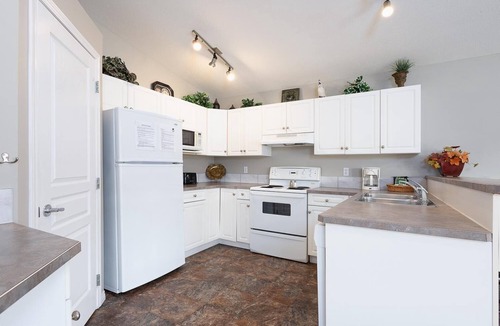 Lethbridge Villa | Paradise Canyon Golf Resort - Signature Villa 382