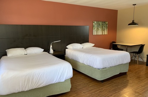 Shediac Hotel | Parlee Beach Motel