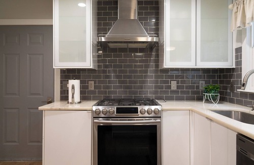 Matthews House | Peaceful Modern Getaway – Minutes from Uptown Charlotte