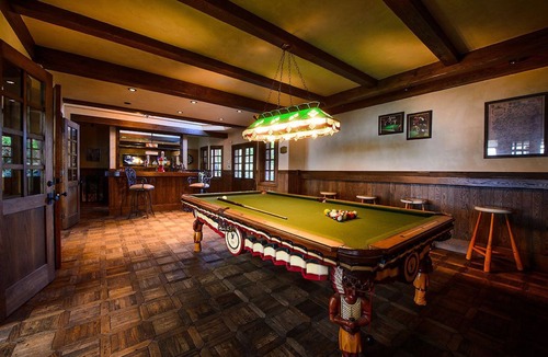 Central Okanagan Villa | Pennybridge Beach House