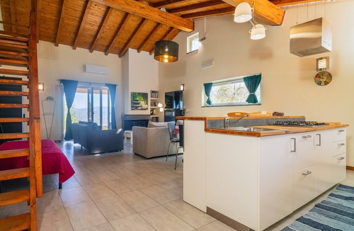 Solicchiata Villa | Pet-Friendly Villa "Tuccios" with Garden, Terrace & Wi-Fi