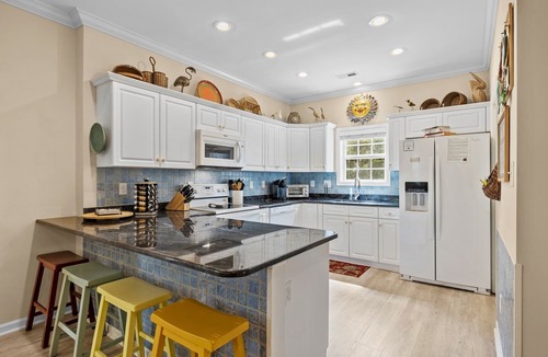 Emerald Isle House | Pet Friendly, Oceanside Interior Home Private Pool, Golf Cart, and Easy Access.