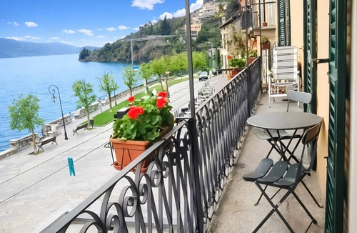 Cannobio Apartment | Piazzetta Lago by Lago Reisen